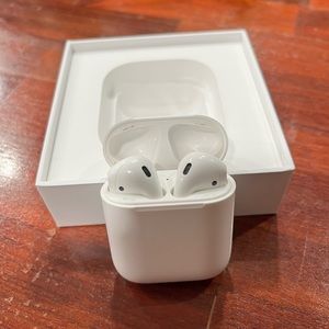 Apple AirPods gen 2